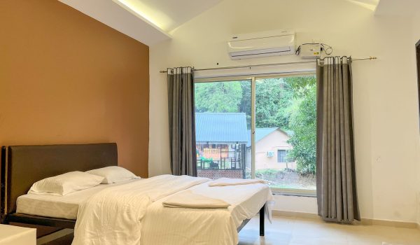 e06c68c0-0a9d-456f-8613-b4198aca36c4